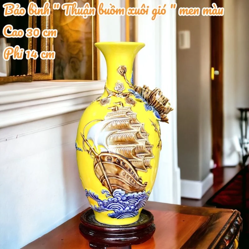 Lựa chọn men vàng với hình thuyền nổi.