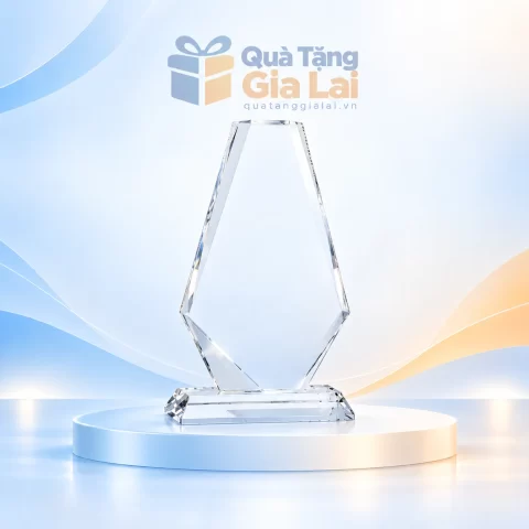Biểu trưng pha lê mẫu 13 trên nền Quà Tặng Gia Lai