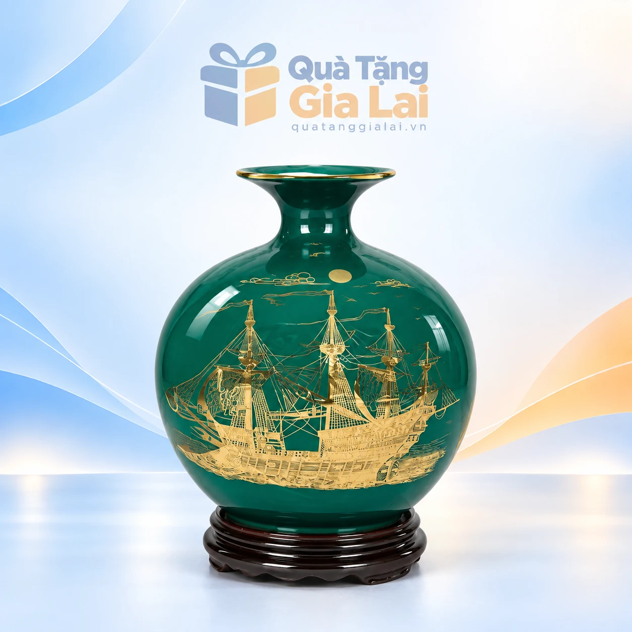 Bình hút lộc H40 xanh đậm vẽ vàng thuyền buồm trên đế tròn màu sẫm