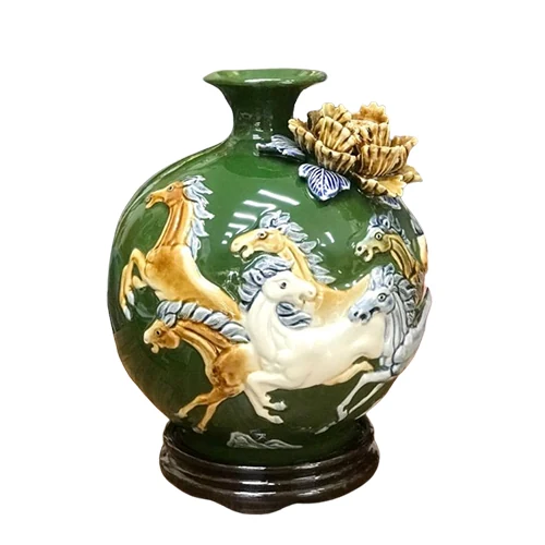 Dáng bình Mã đáo H22 men xanh cùng bông hoa nổi và đế tròn