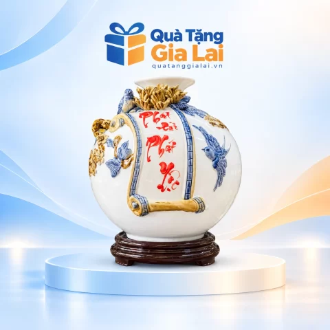 Bình Phát tài phát lộc H30 men trắng với cuốn thư, chim nổi và đế gỗ trên nền Quà Tặng Gia Lai
