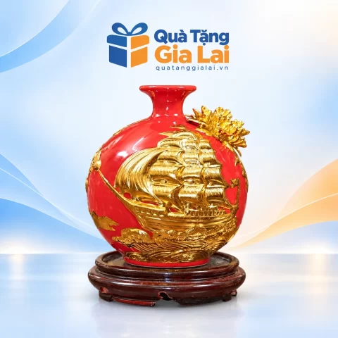Bình hút lộc Thuận buồm xuôi gió H22 Phi 19 dát vàng men đỏ kèm đế gỗ