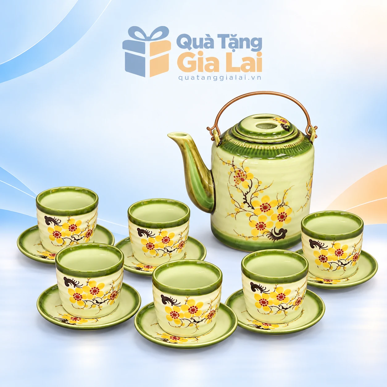 Bộ tích Bát Tràng 1,2 lít mẫu 05 hoa vàng với sáu chén không quai