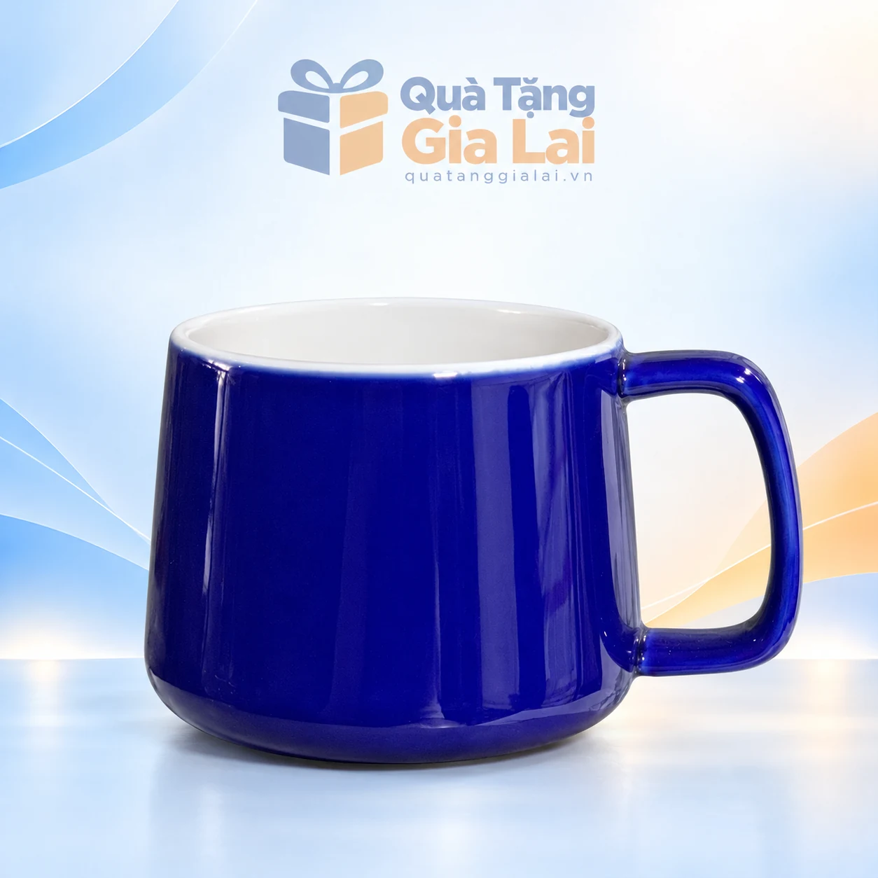 Cốc sứ Khánh An xanh cobalt 300 ml lòng trắng