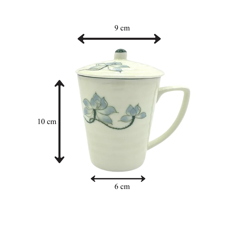 Kích thước cốc Lipton: thân cao 10 cm, miệng 9 cm, đáy 6 cm