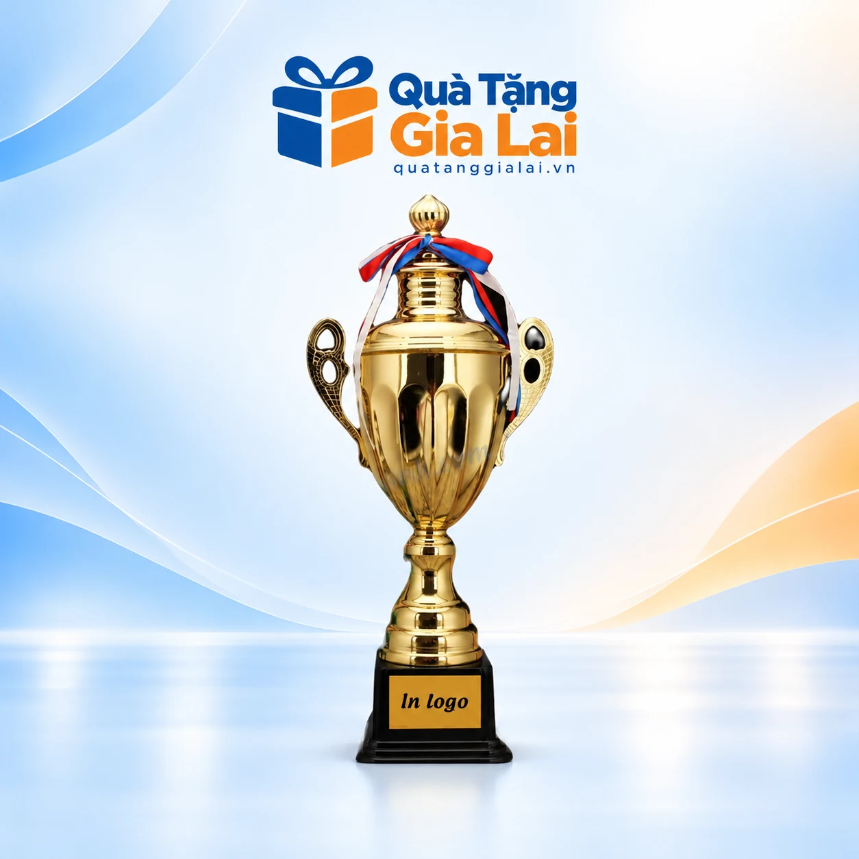 Cúp 1503A cao 54 cm trên nền Quà Tặng Gia Lai