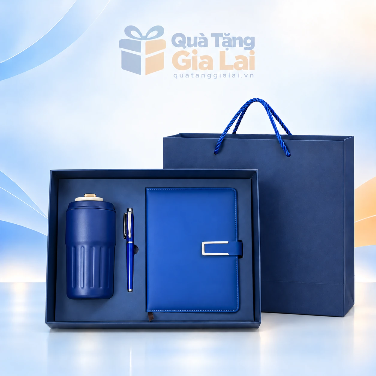 Bộ quà sổ bình bút màu xanh kèm hộp và túi giấy Gia Lai