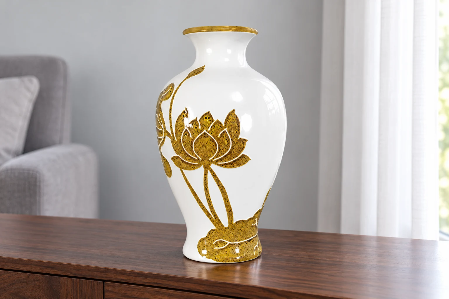 Lọ sen gấm vàng men trắng trên tủ phòng khách