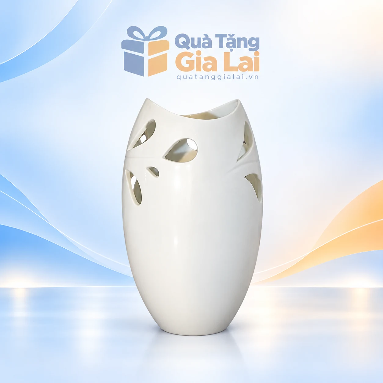 Lọ hoa men trắng miệng cá khoét H30