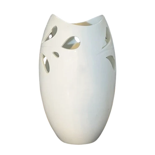 Dáng lọ trắng miệng cá khoét H30 chưa có nội dung in